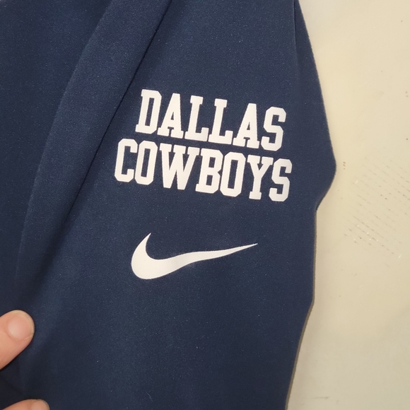Nike NFL Dallas Cowboys Dri Fit Pullover with Thumb holes. Blue Size Small Zip. - Picture 3 of 6